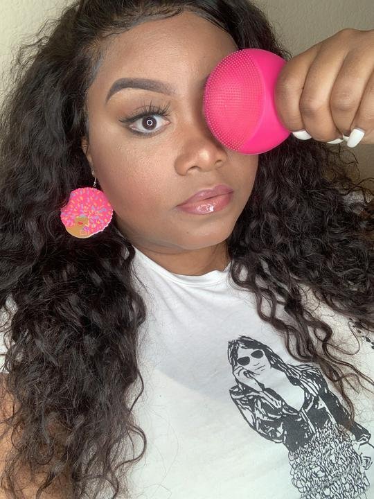 Facial cleansing brush electrical ultrasonic for deep pore cleansing exfoliation and skincare routine